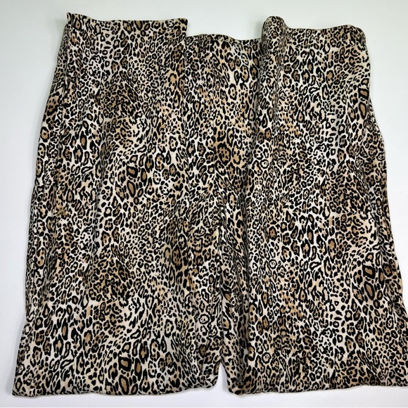 Chicos leopard print stretch pants size 6 - Picture 5 of 7